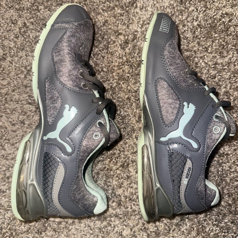 Puma Gray Athletic Shoes with Cushioned Sole and Breathable Mesh